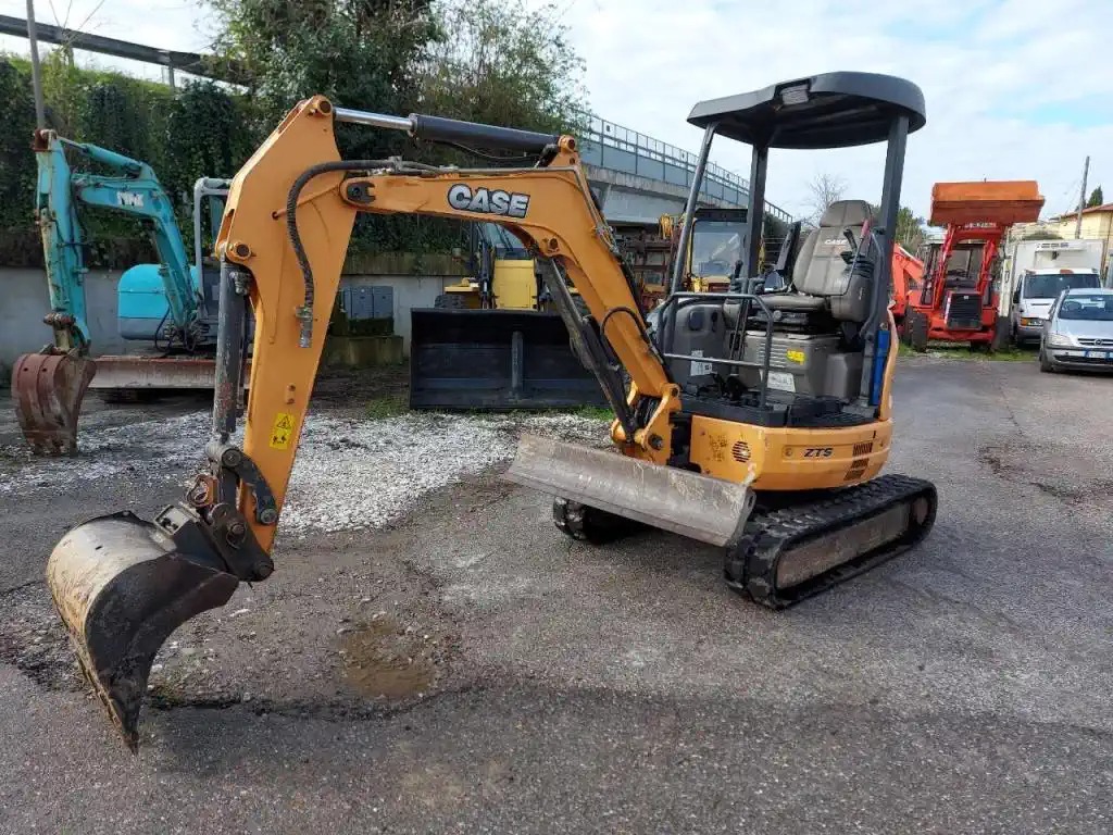 CASE CX26B – Mini-pelle compacte d’occasion – Performante et maniable