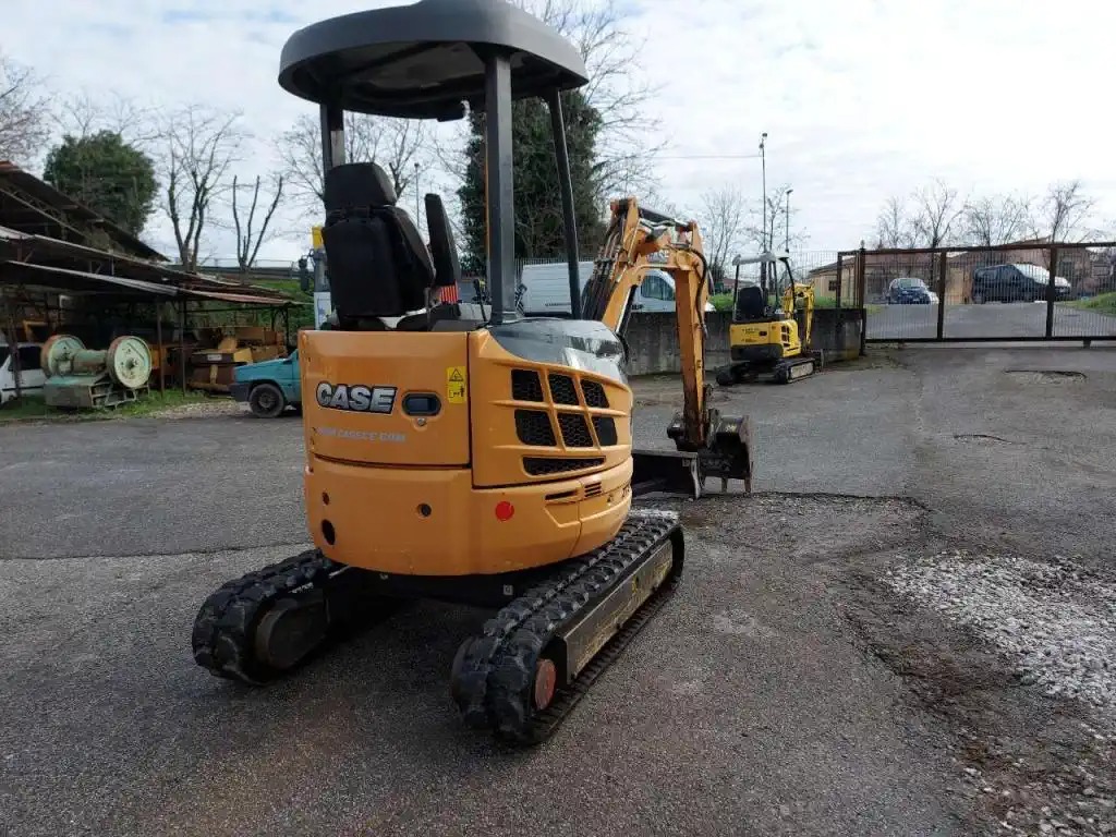 CASE CX26B – Mini-pelle compacte d’occasion – Performante et maniable – Image 5