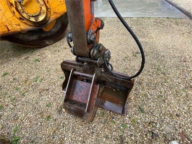 IHI 15NX (2004) – Mini pelle 1,5T – 6 088 h – 3 godets inclus – Image 7