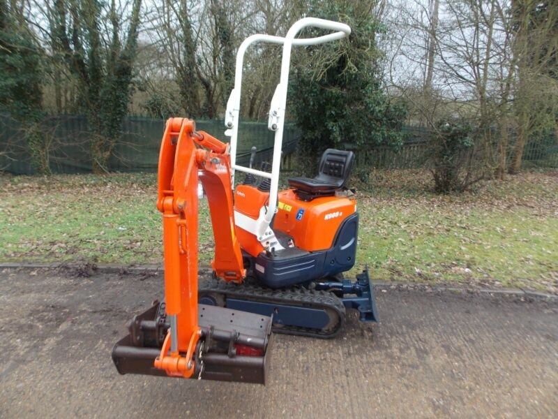 Kubota K008-3 Micro (2013) – Mini-Pelle 0,8T avec Moteur Neuf – 2 694 h – 3 Godets