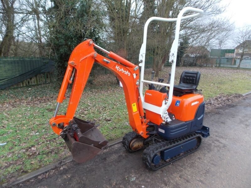 Kubota K008-3 Micro (2013) – Mini-Pelle 0,8T avec Moteur Neuf – 2 694 h – 3 Godets – Image 11