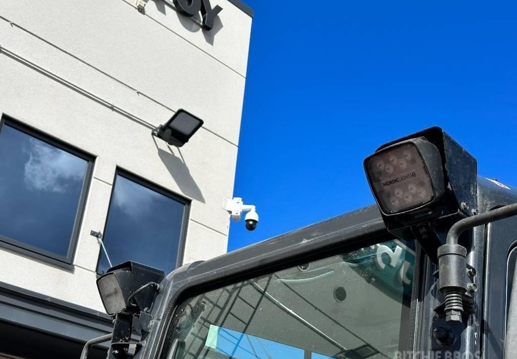 Kubota KX057-4 (2018) – Mini-pelle 5,6T – 5 600 h – Révisée – 3 godets inclus – Image 16