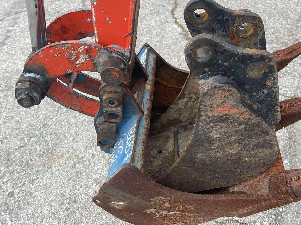 Kubota KX08 (1994) – Mini-Pelle 8 Tonnes – 2 700 h – Révisée avec 3 Godets – Image 2