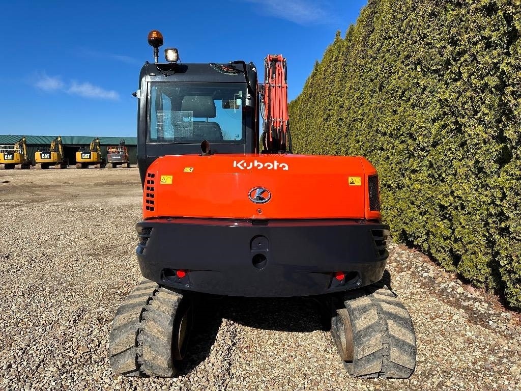 Kubota KX080-4 avec ENGCON – Mini-pelle 8,27 tonnes – Livrée avec 3 godets – Image 2