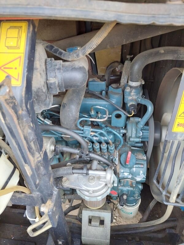 Kubota KX71-3 (2012) – Mini-pelle 2,5T – 2 534 h – 3 godets – Excellente condition – Image 5