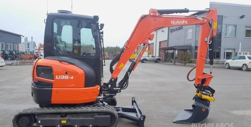 Kubota U36-4 (2022) – Mini-pelle 3,6 tonnes – Comme neuve – 13 heures d’utilisation – Image 6