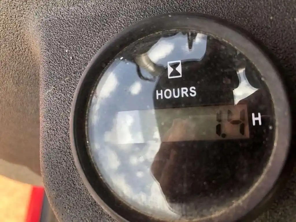 LUCLA TX10 – mini-pelle en occasion – Image 5