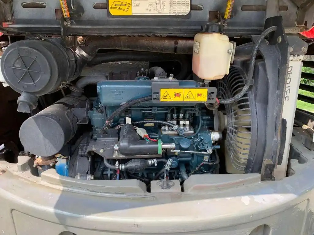 Mini-pelle BOBCAT E50EM – Occasion à saisir – Prête à l’emploi – Image 2