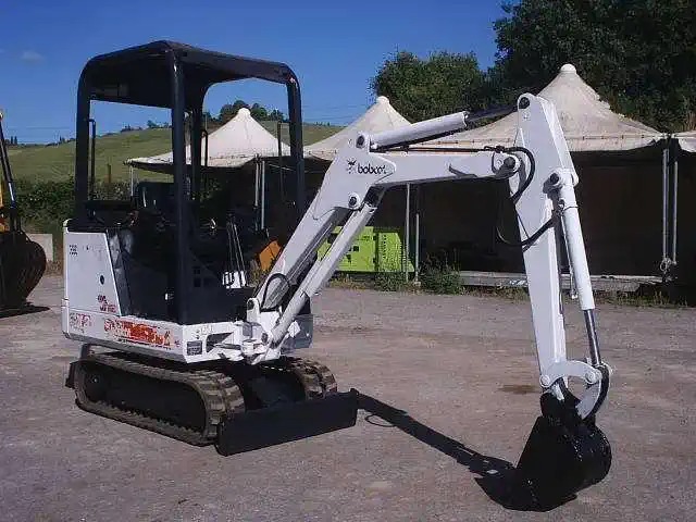 Mini-pelle Bobcat E35 – Année 2014 – 3,5 tonnes – 678 heures au compteur