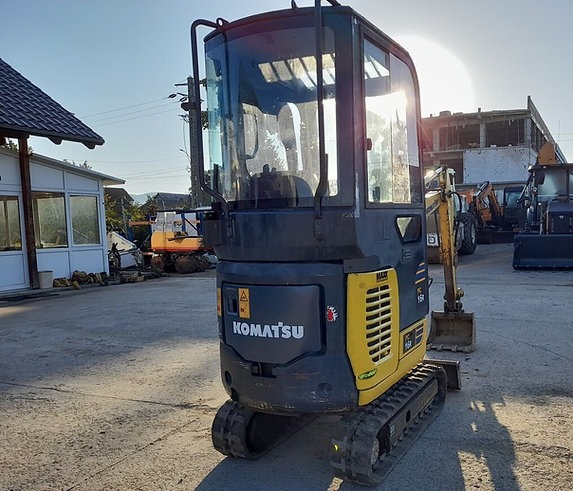 Mini-pelle Komatsu PC16R – matériel d’occasion – Image 7