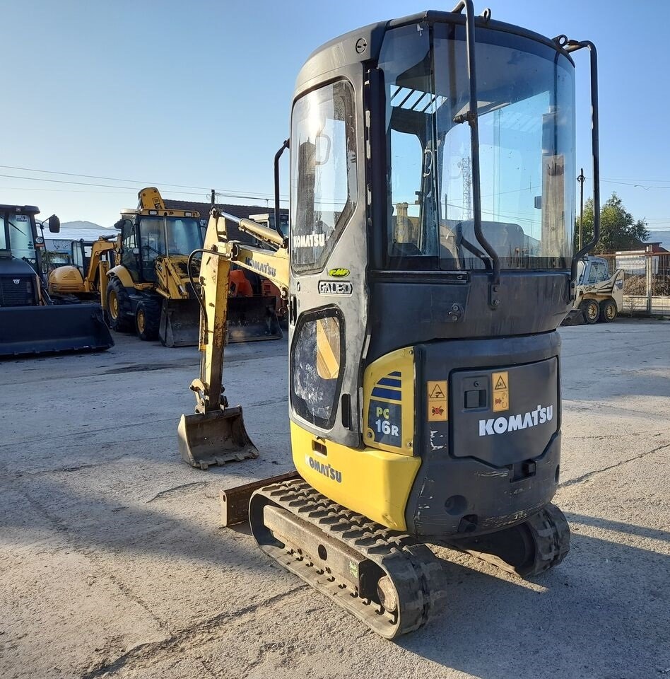 Mini-pelle Komatsu PC16R – matériel d’occasion – Image 3