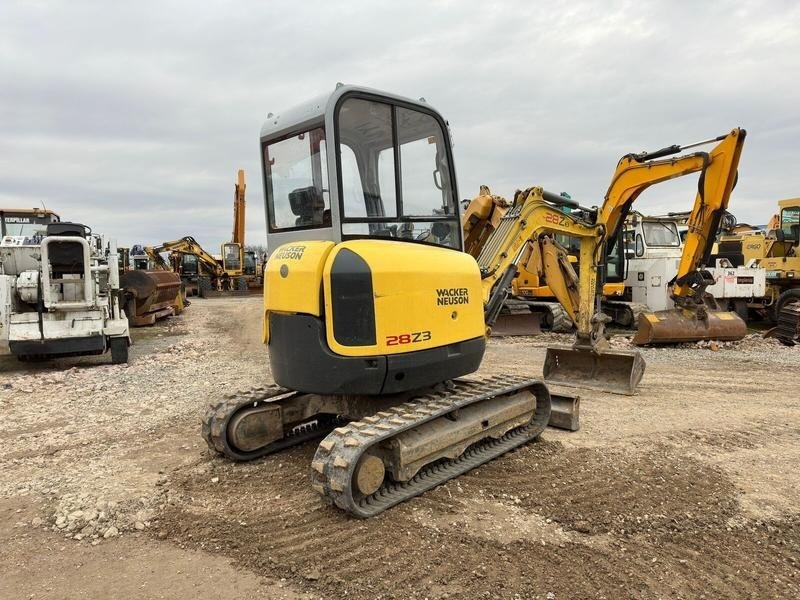 Mini-pelle Wacker Neuson 28Z3 RD d’occasion (2009) – 2,67 tonnes – 3 200 heures – Image 3