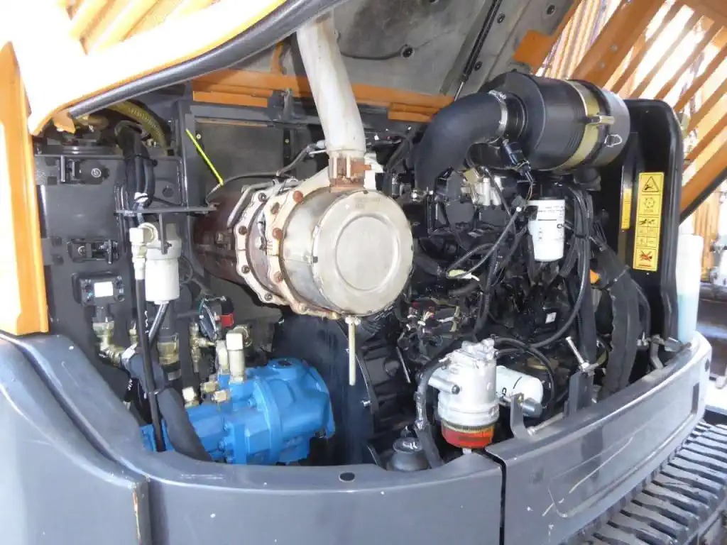 Mini-pelle compacte CASE CX 60C – modèle d’occasion – Image 27