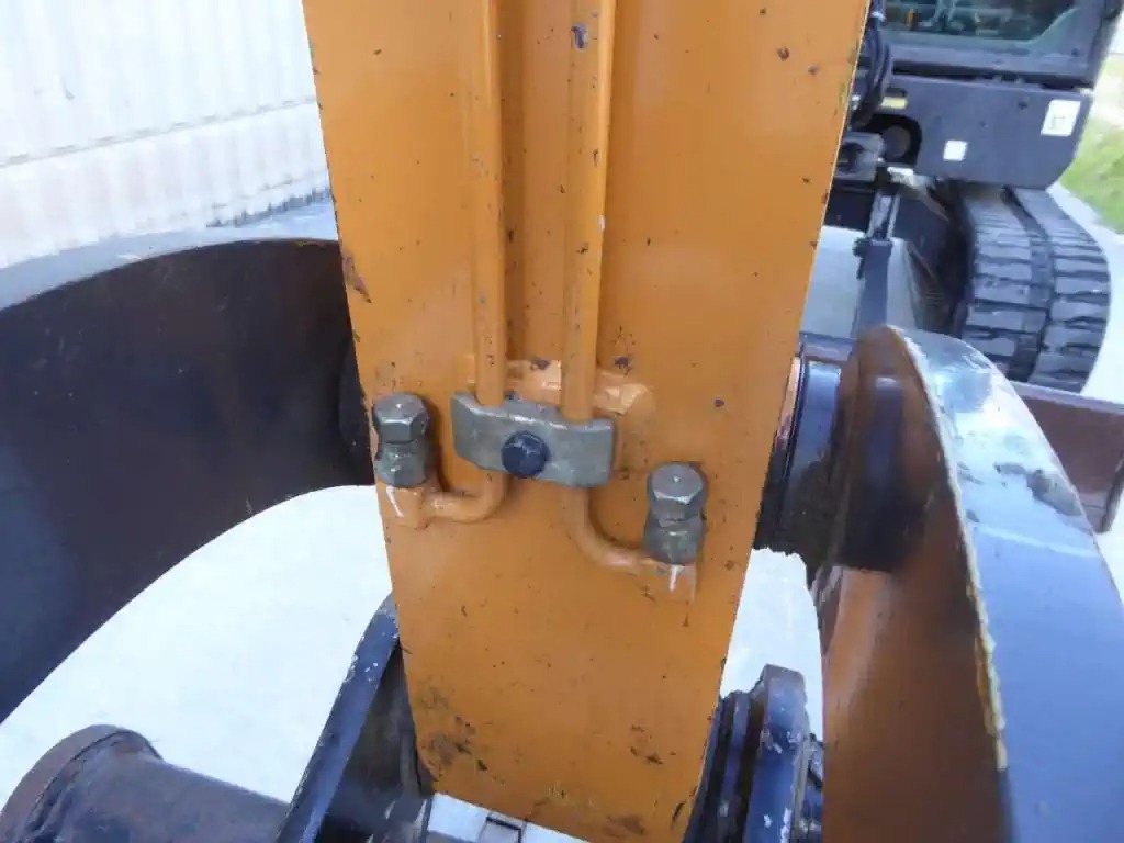 Mini-pelle compacte CASE CX 60C – modèle d’occasion – Image 17