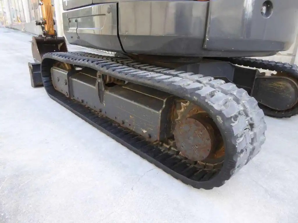 Mini-pelle compacte CASE CX 60C – modèle d’occasion – Image 10