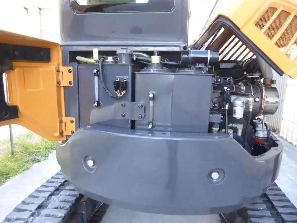 Mini-pelle compacte CASE CX 60C – modèle d’occasion – Image 24