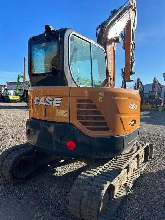 Mini-pelle d’occasion CASE CX60C – Image 3