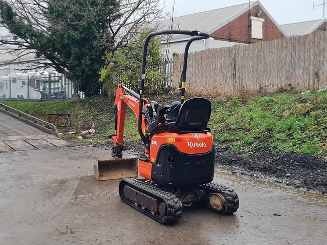 Mini-pelle d’occasion Kubota U10-3 – 1 tonne – Image 11