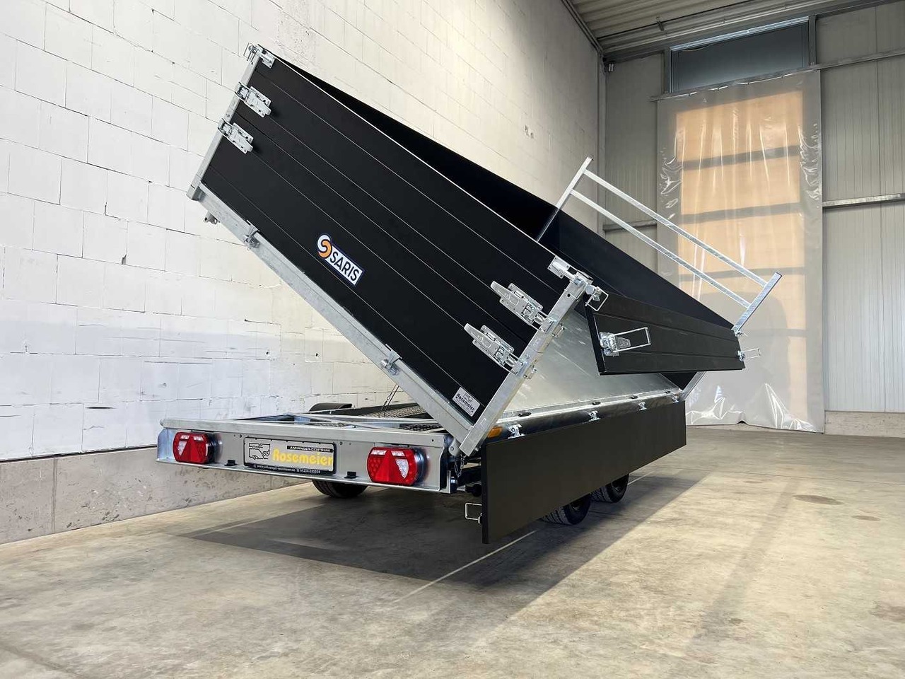 REMORQUE benne basculante SARIS basculement multidirectionnel Charge utile 2 536 kg – Image 6