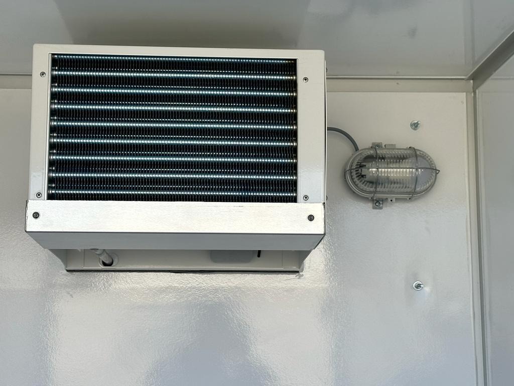 Remorque frigorifique non freinée – 195 x 109 x 150 cm, 1600/2000 W – Image 3