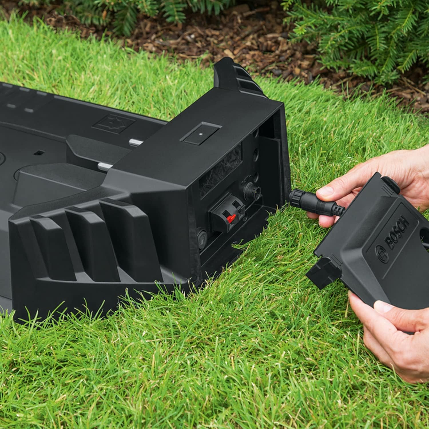 Robot Tondeuse BOSCH Indego M 700 – Image 3