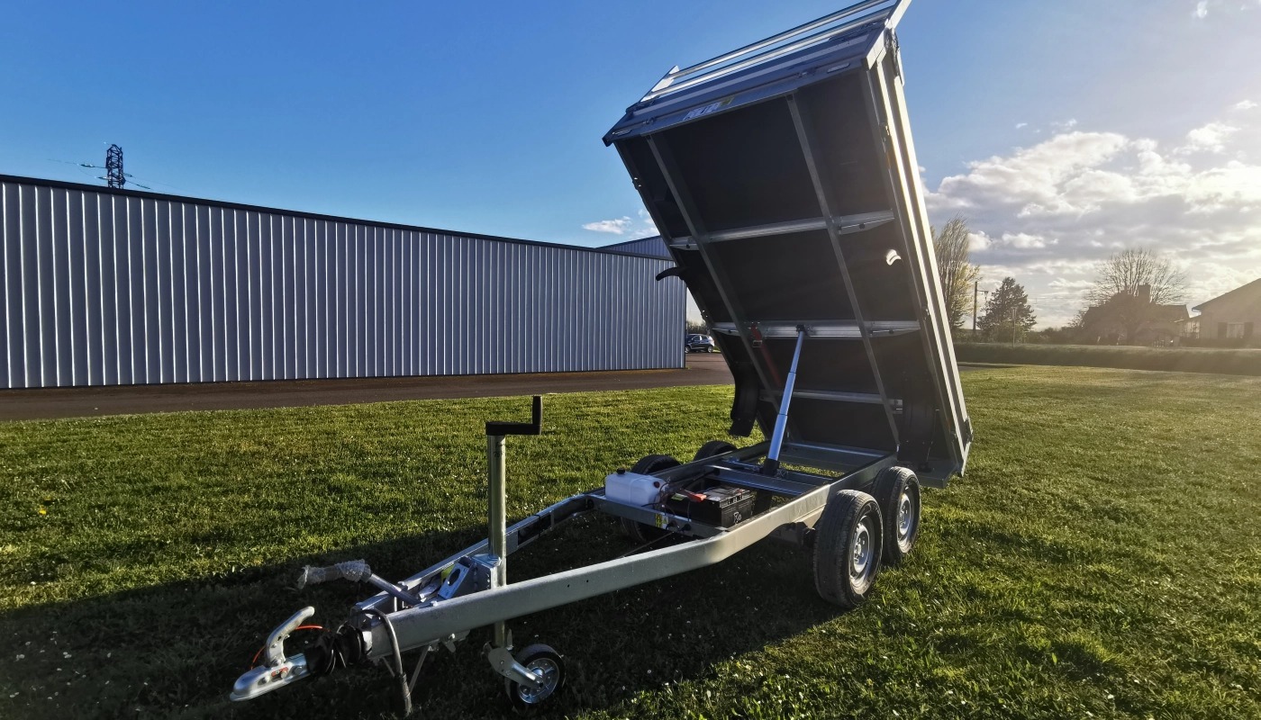 Remorque Benne DEBON PTAC 2000kg Pompe électrique